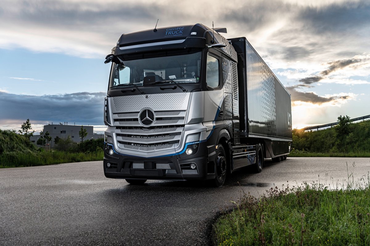 Mercedes-Benz genh2 Truck