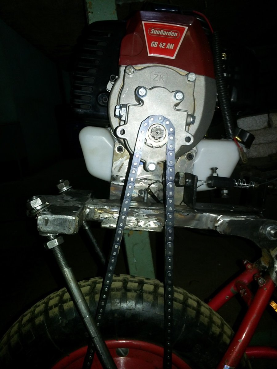 Крепление двигателя от триммера на велосипед