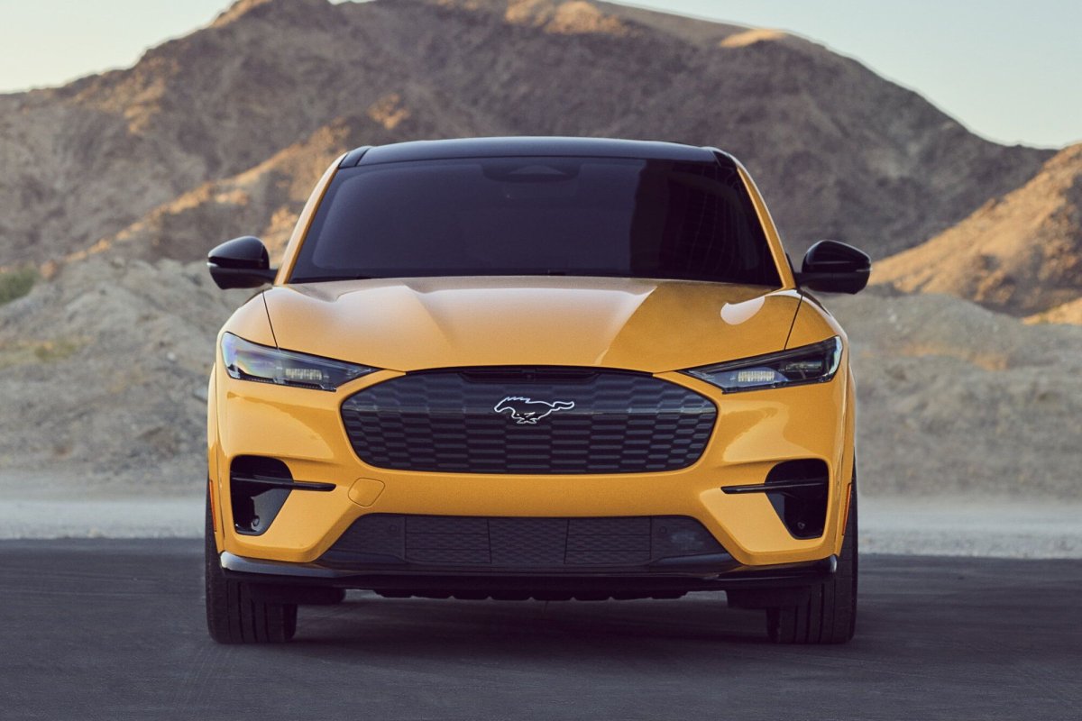 Ford Mustang Mach-e gt 2021