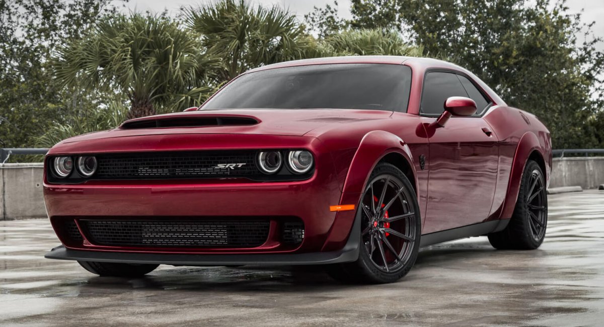 Dodge Challenger srt Demon