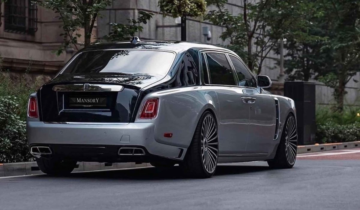 Rolls Royce Phantom 8 Mansory
