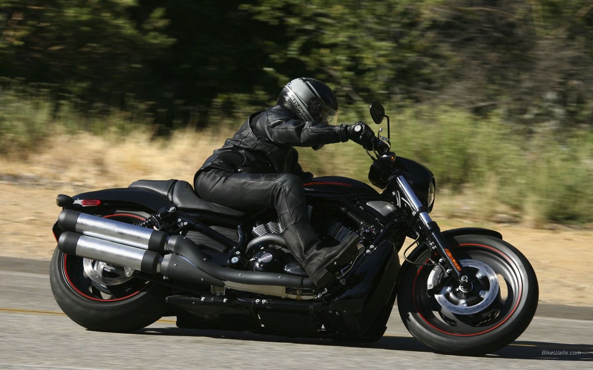 Мотоциклы Harley-Davidson Night Rod