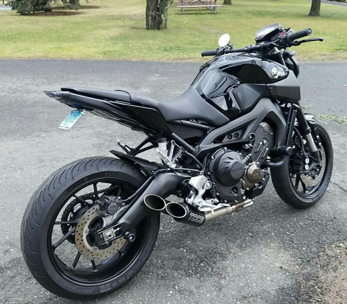 Yamaha MT-09 Custom