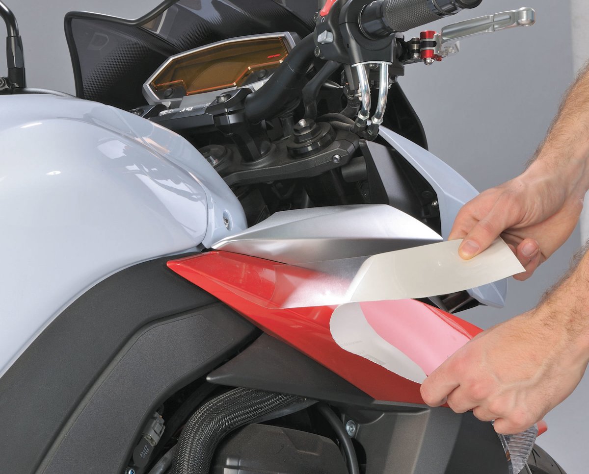 Защитные наклейки на бак мотоцикла