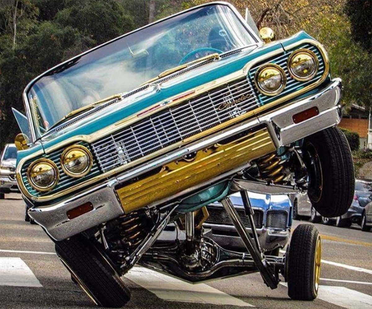 Chevrolet Impala лоурайдер