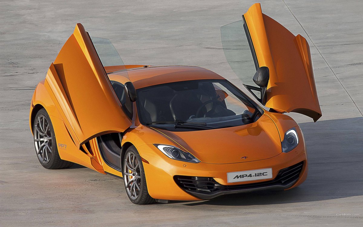 MCLAREN mp4-12c
