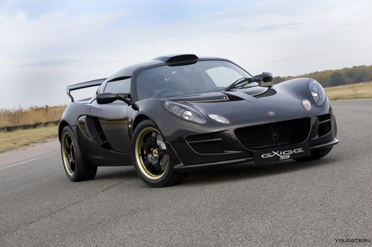 Автомобиль Lotus exige