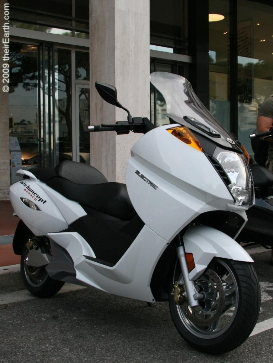 Vectrix Electric Maxi Scooter