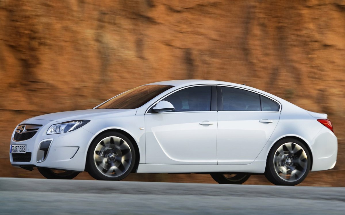 Opel Insignia OPC 2015