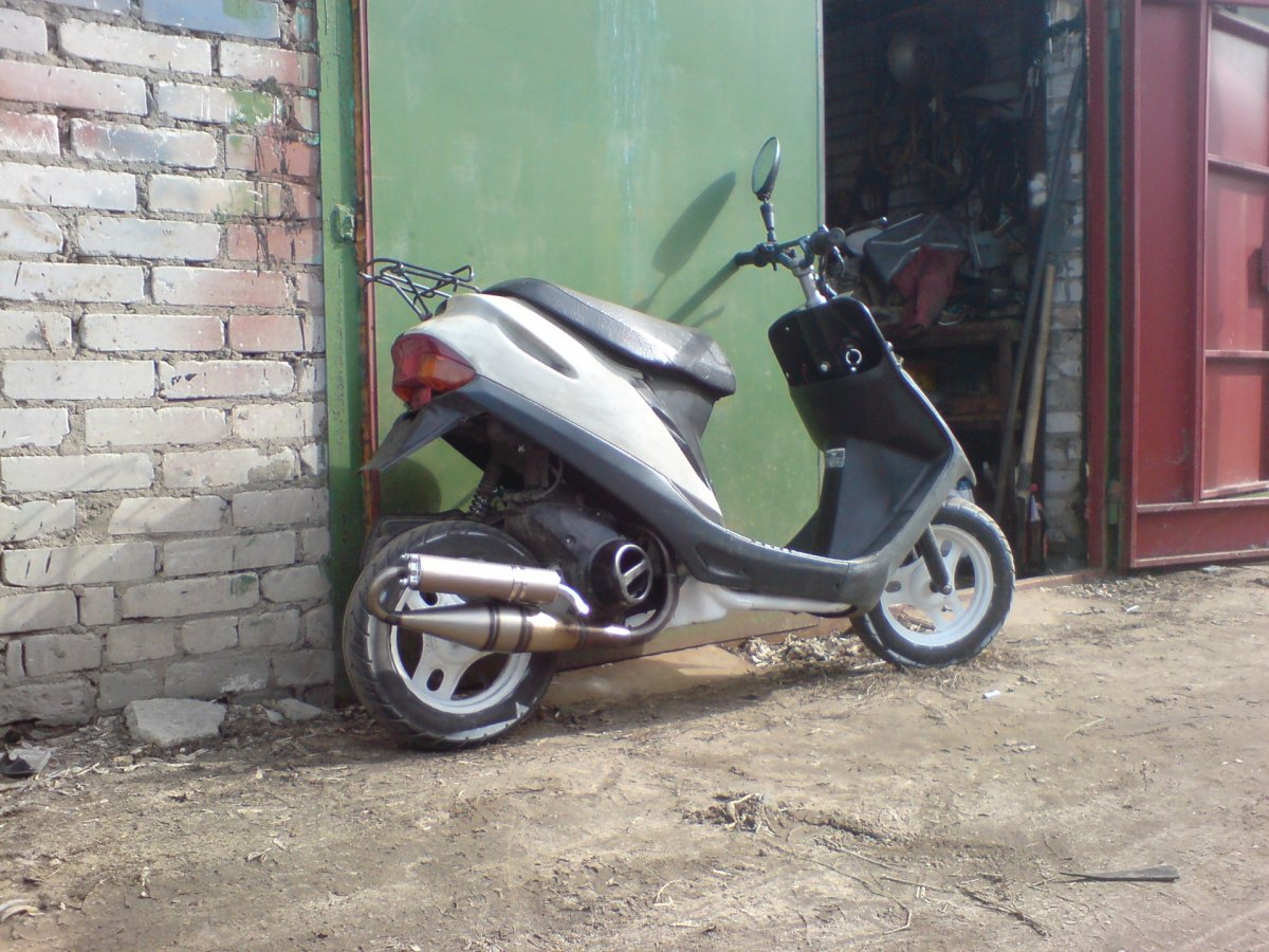 Honda Dio af 27 Stunt