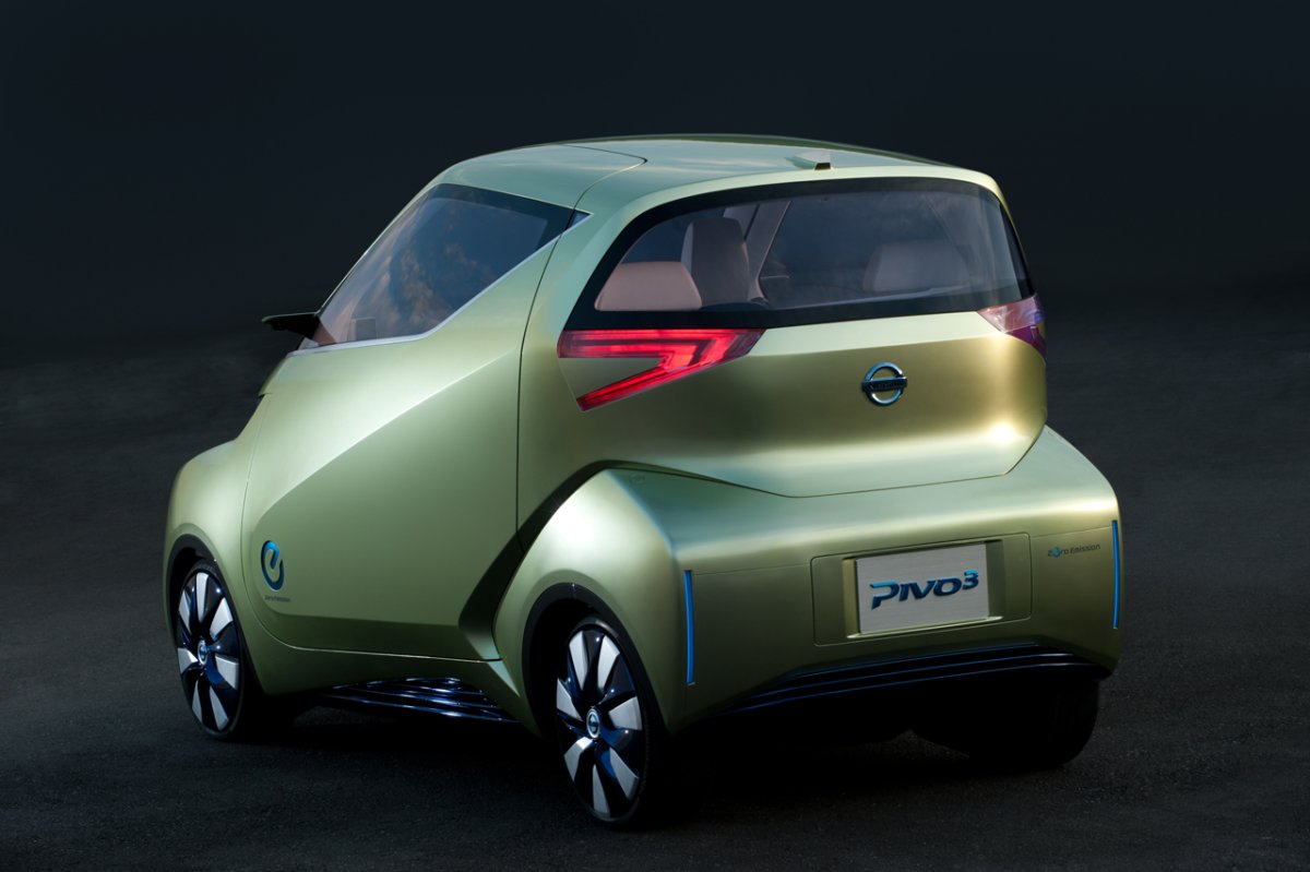 Nissan pivo 4