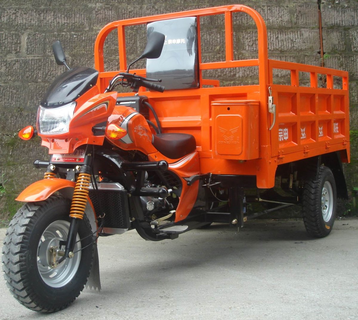 Мотоцикл китайские zs200zh