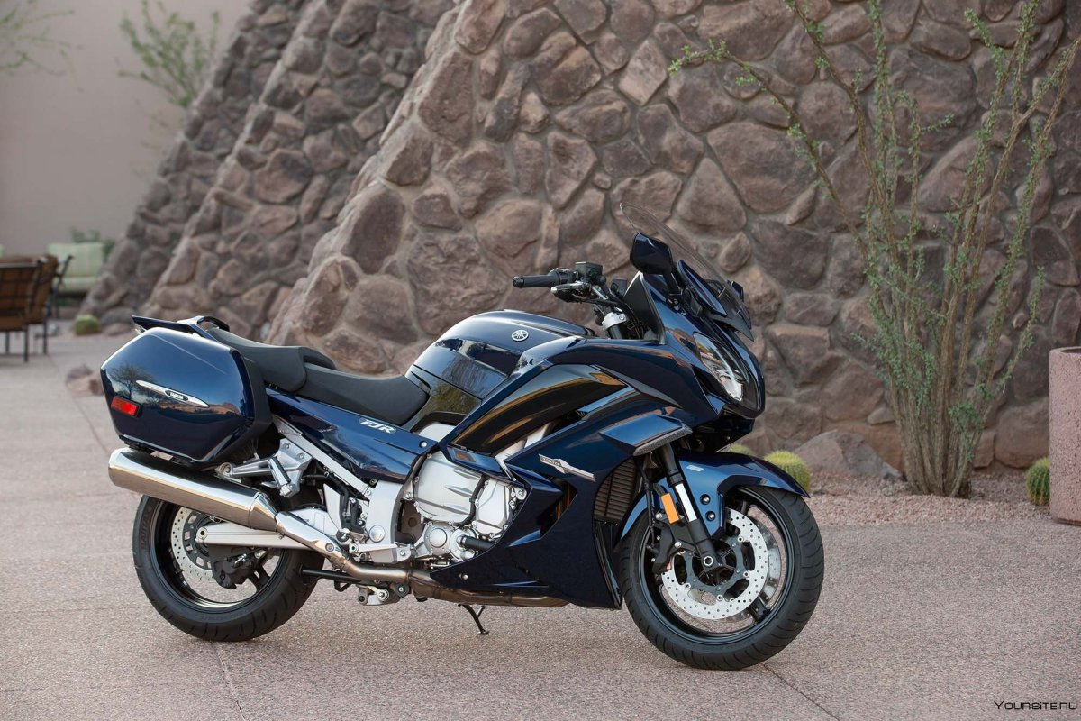 Yamaha FJR 1300 черный
