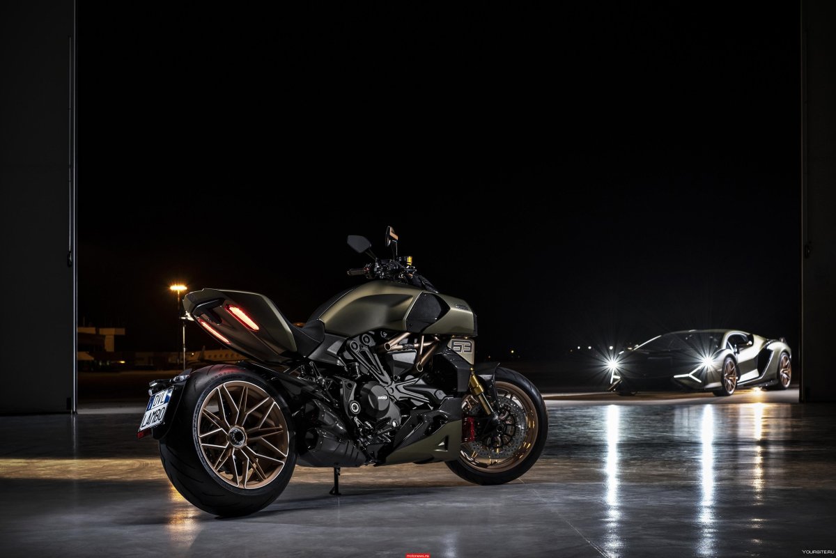 Ducati Diavel 1260 s 2021