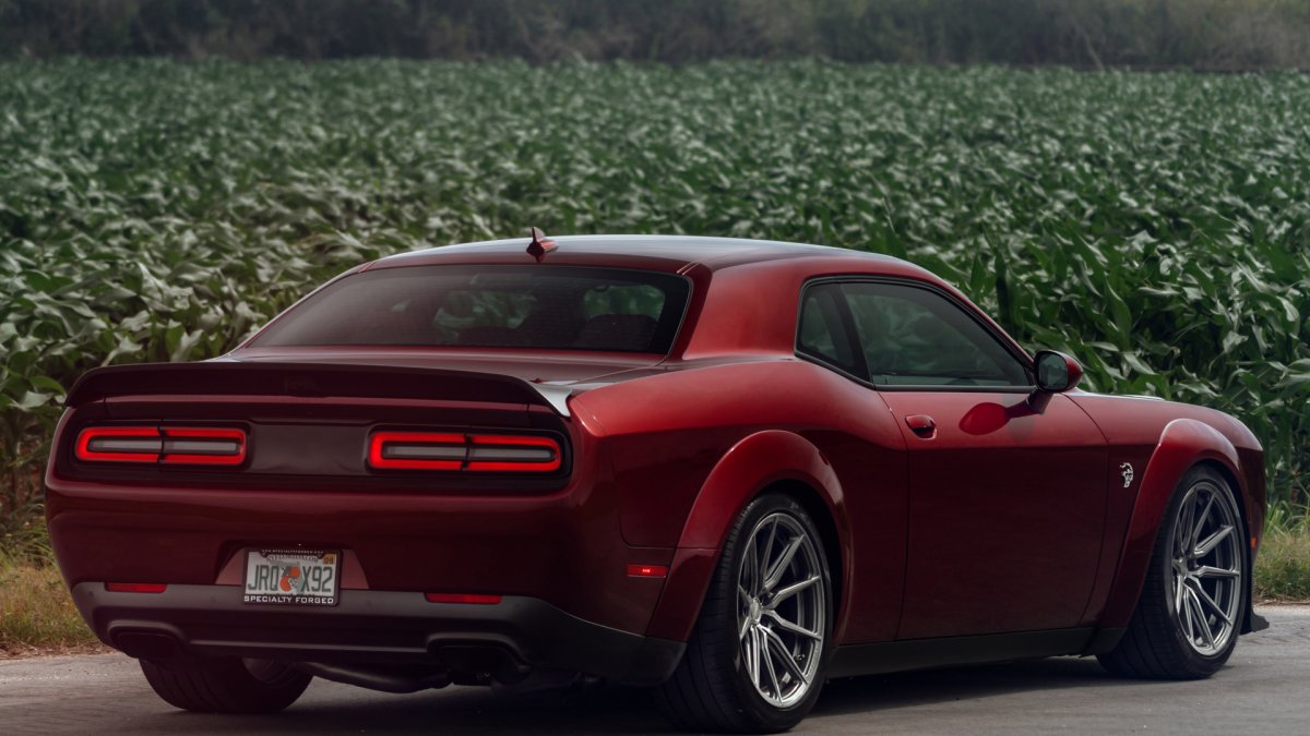 Dodge Hellcat 4k