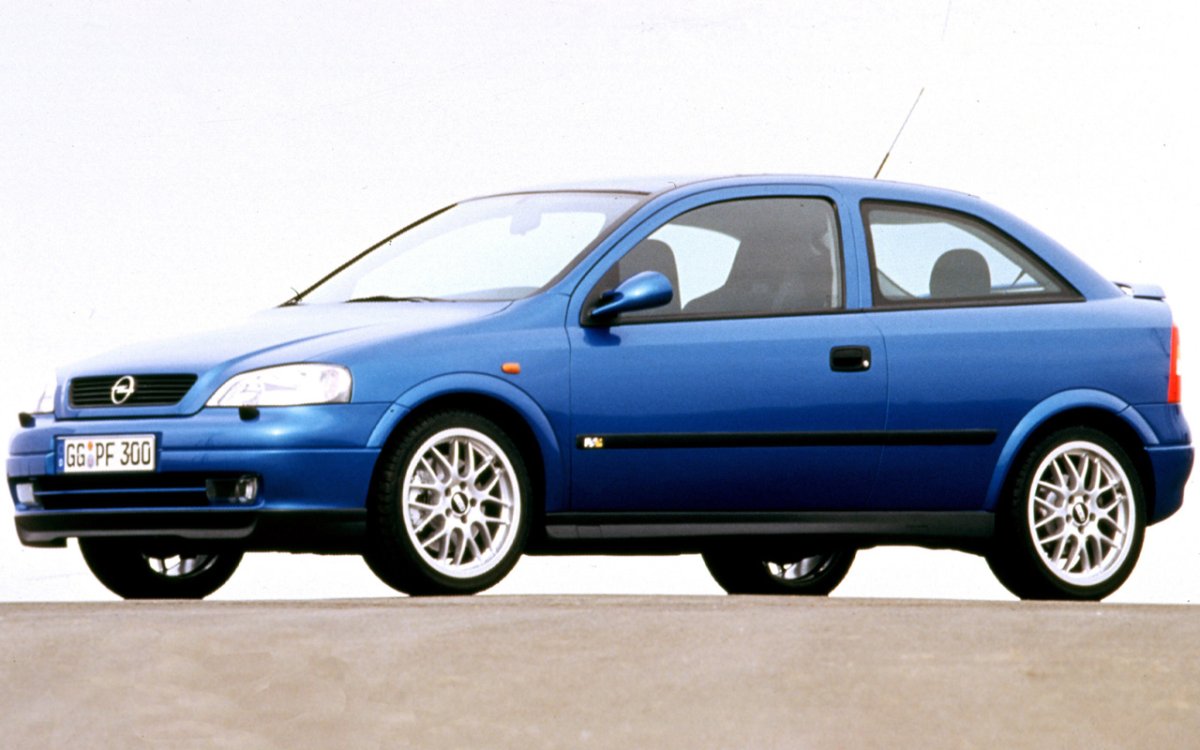 Opel Astra 1999 хэтчбек