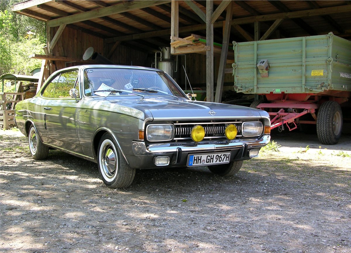 Opel Commodore a Coupe 2500s