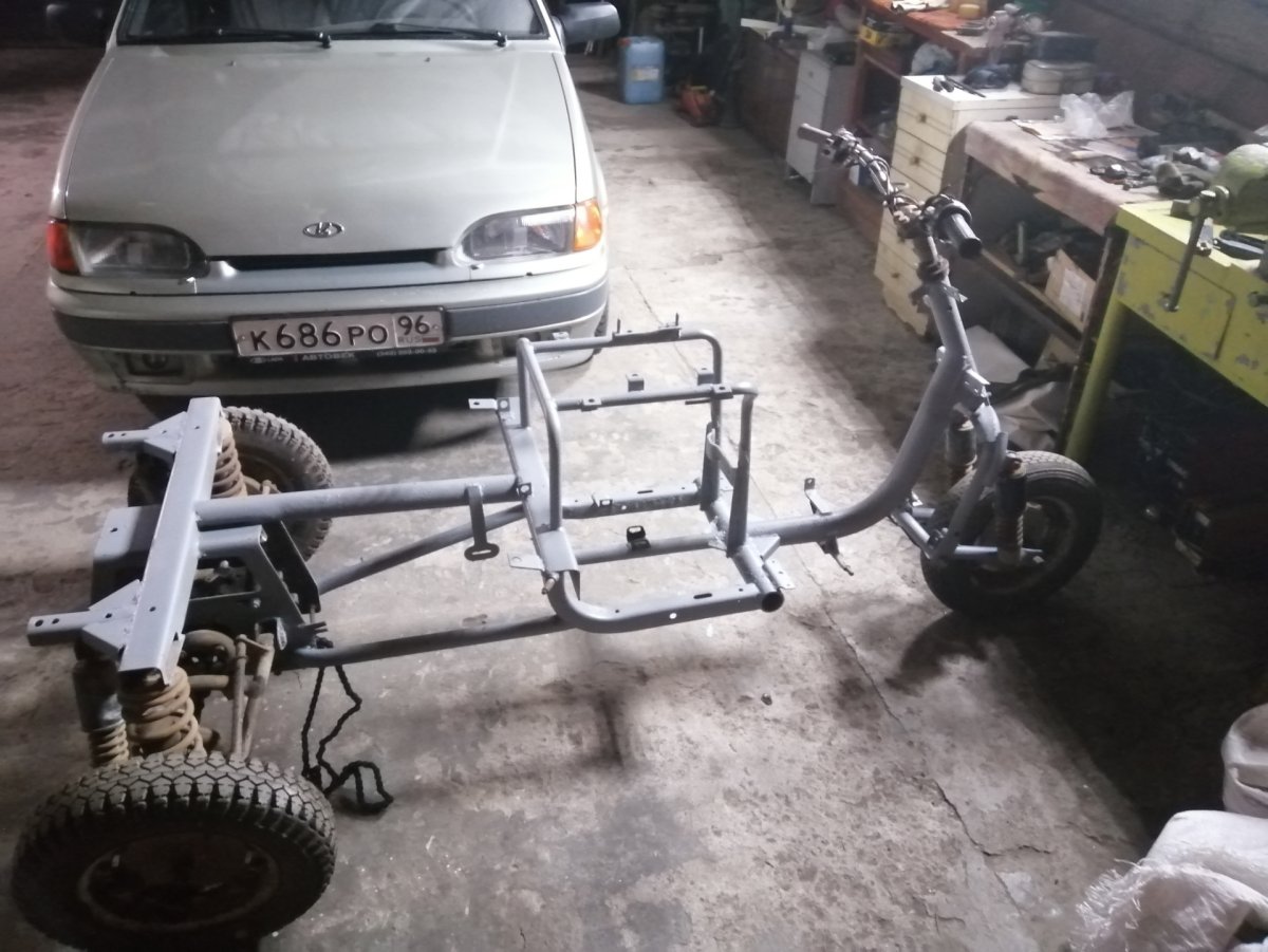 Рама ,шасси мотороллер муравей