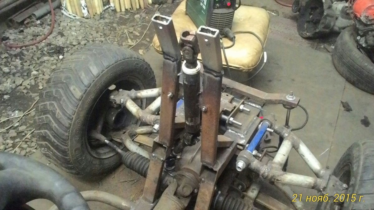 Мотороллер муравей 4х4