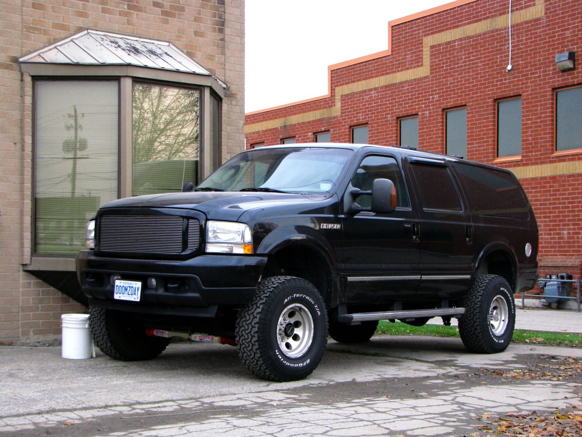 Ford Excursion