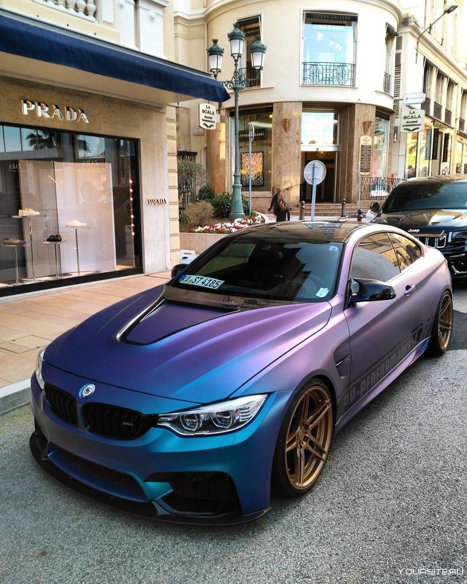BMW m4 f82 Purple