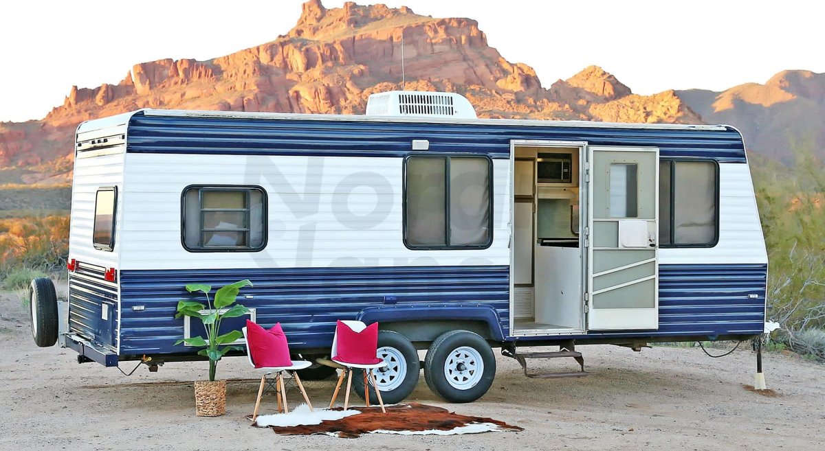 Прицеп двухосный автодом