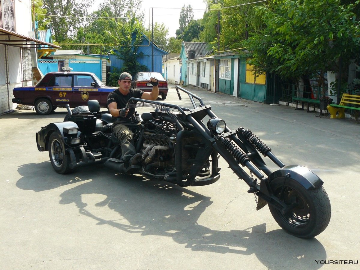 Трицикл Урал байкерский