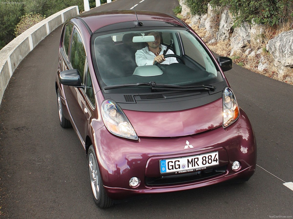 Mitsubishi i-MIEV 2011