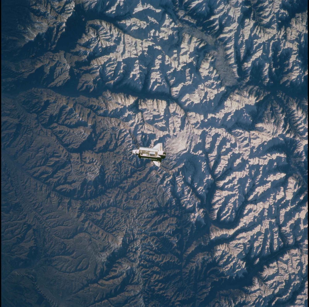 Гора Эльбрус со спутника