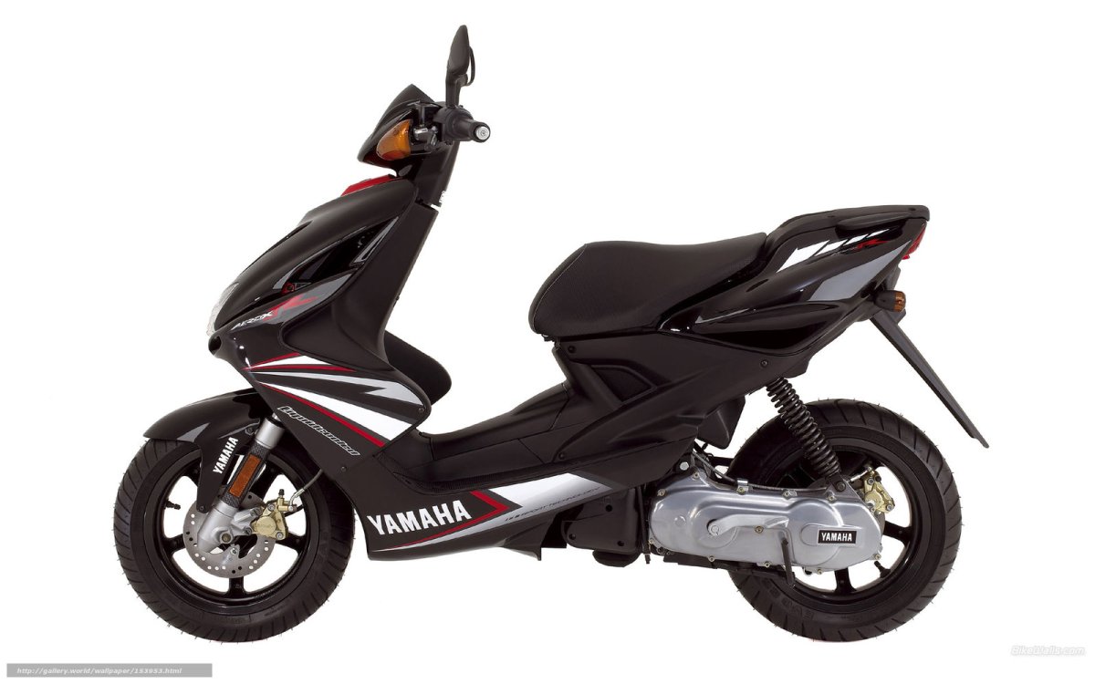 Скутер Yamaha Aerox r