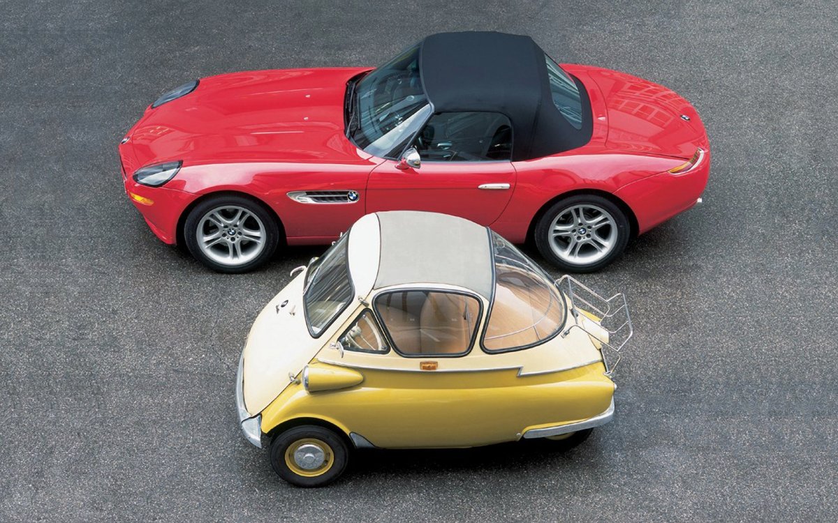 Маленькая машинка BMW z8