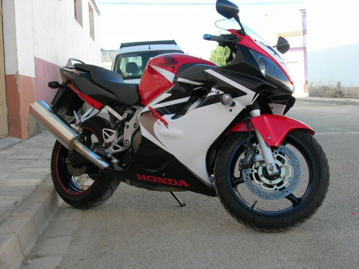 Honda CBR 2002