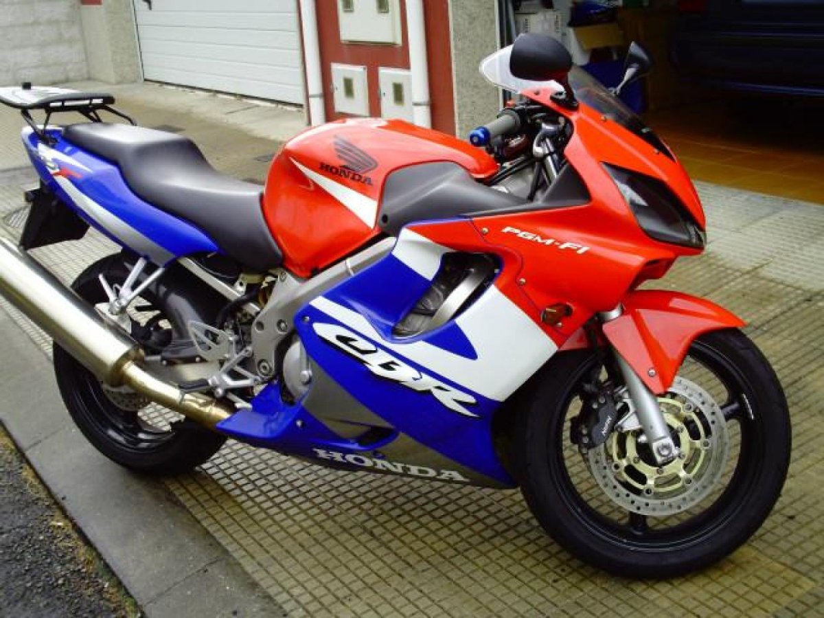 Honda CBR 600 f1