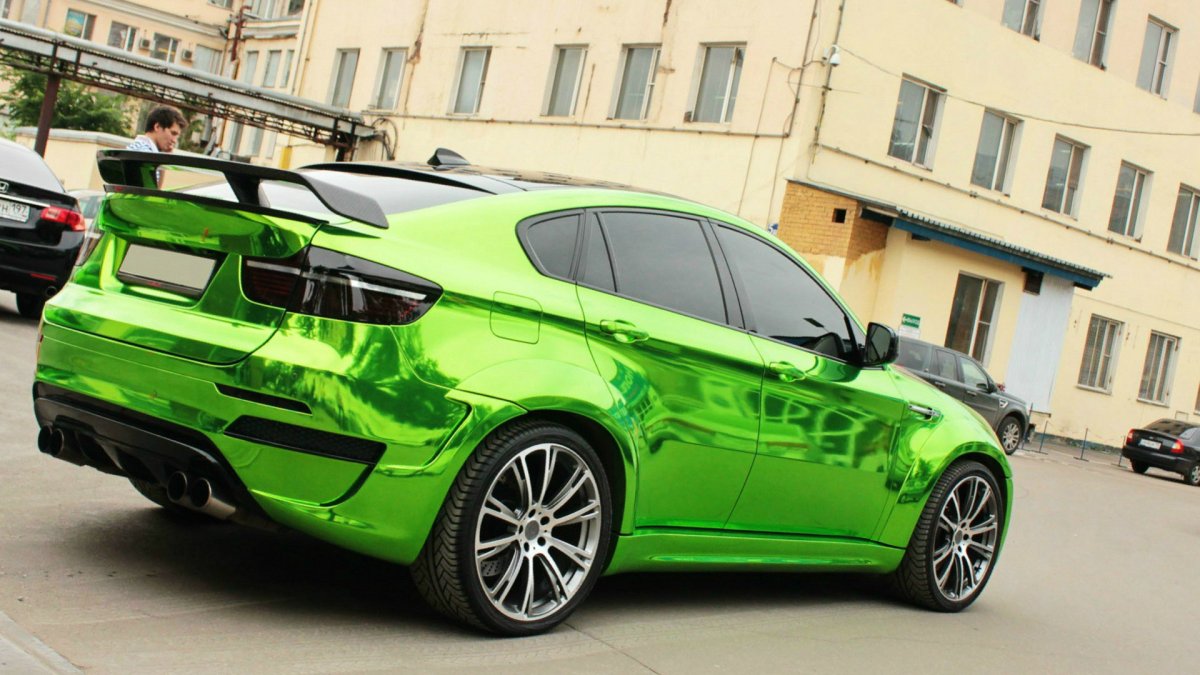 БМВ x6 зеленая