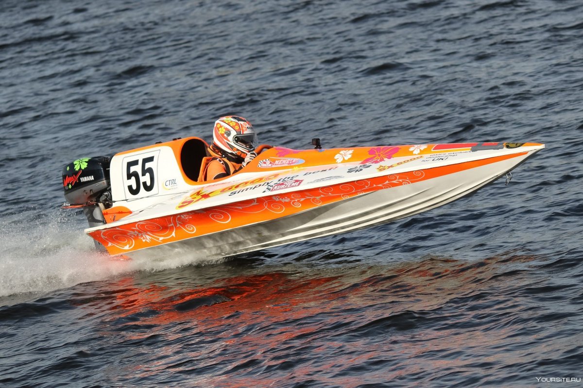 Глиссер Formula 1000
