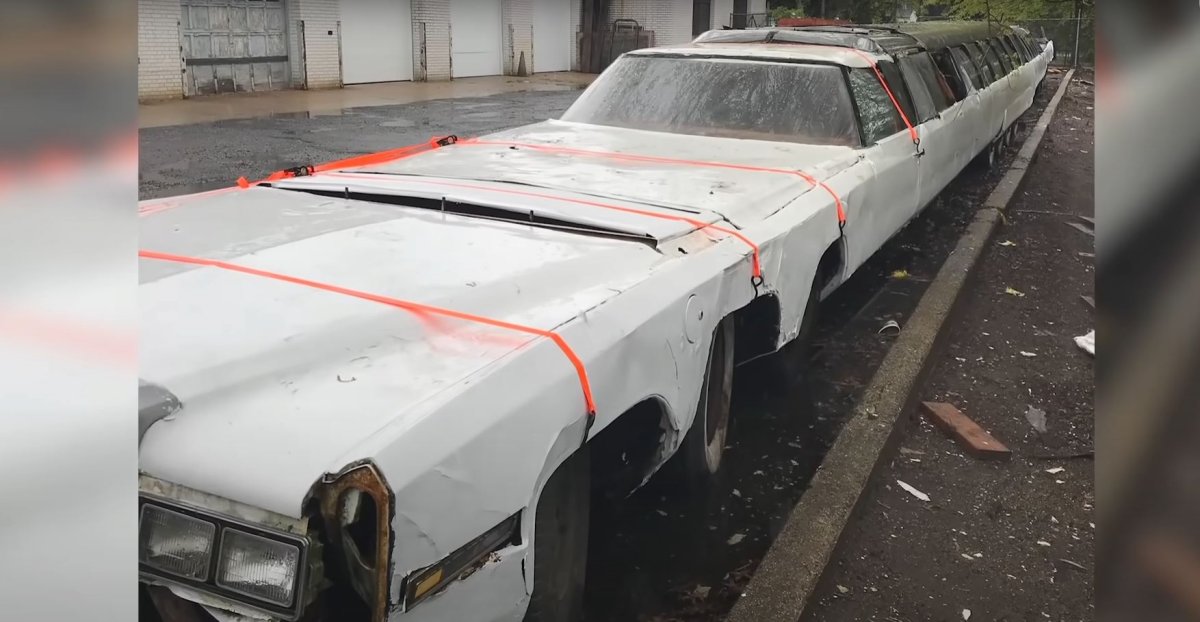 Самый длинный автомобиль в мире