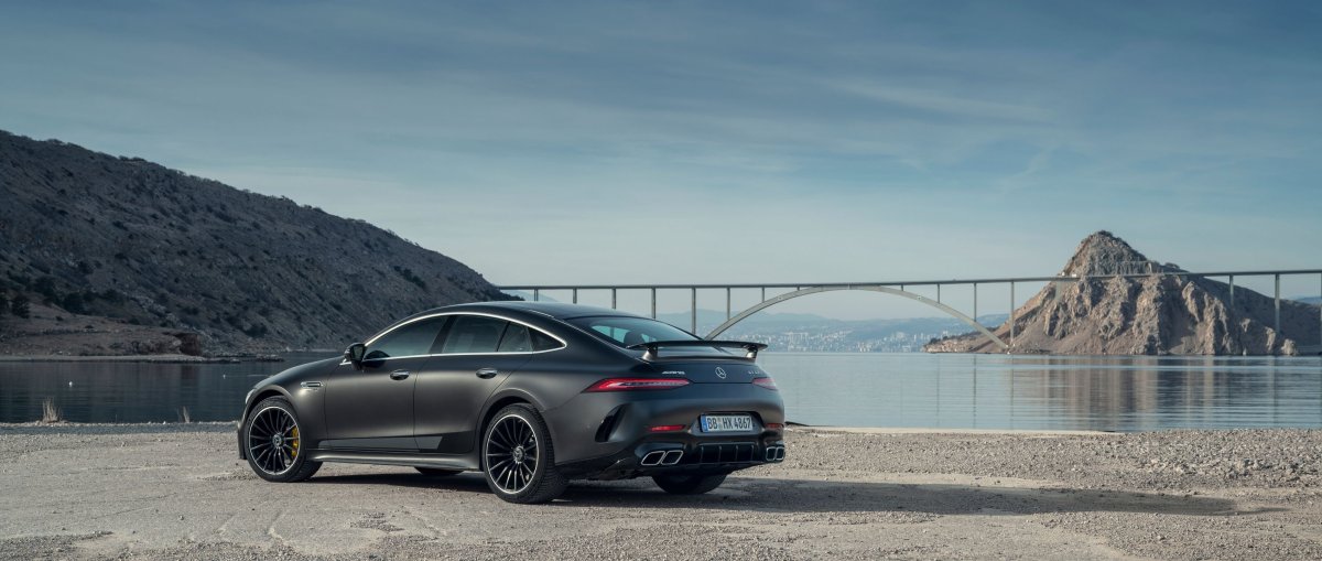 Mercedes Benz AMG gt 63 s обои