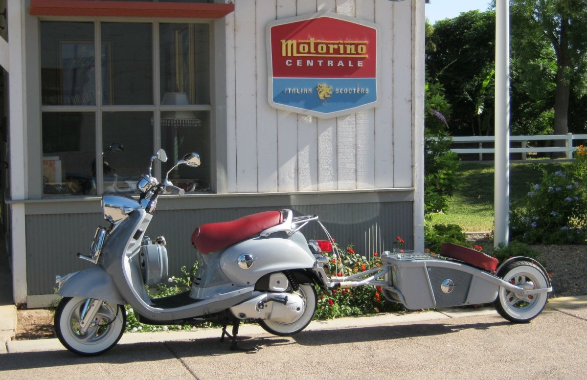 Трейлер мопед