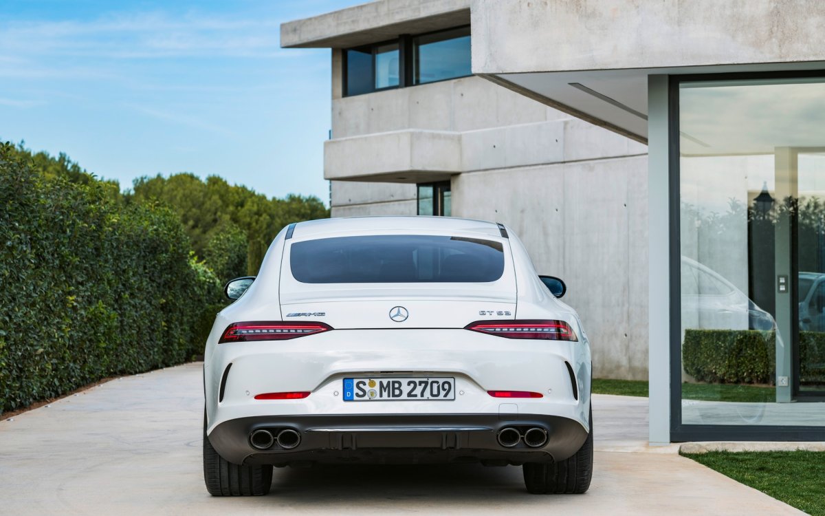 Mercedes AMG gt 53