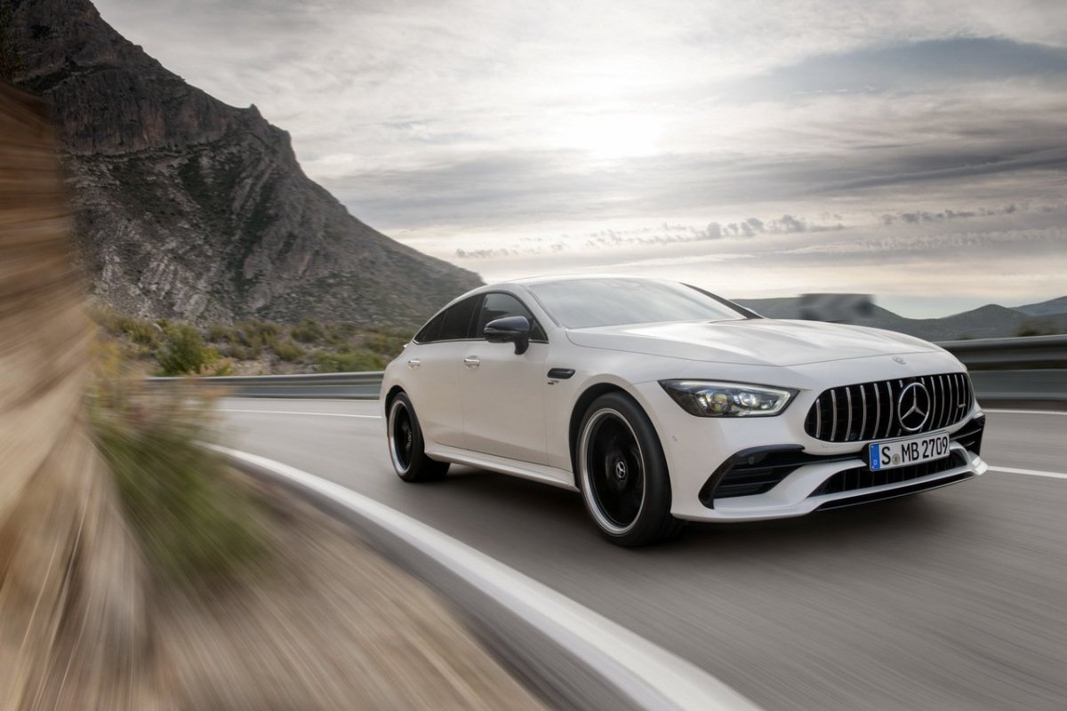 Mercedes Benz AMG gt 2019