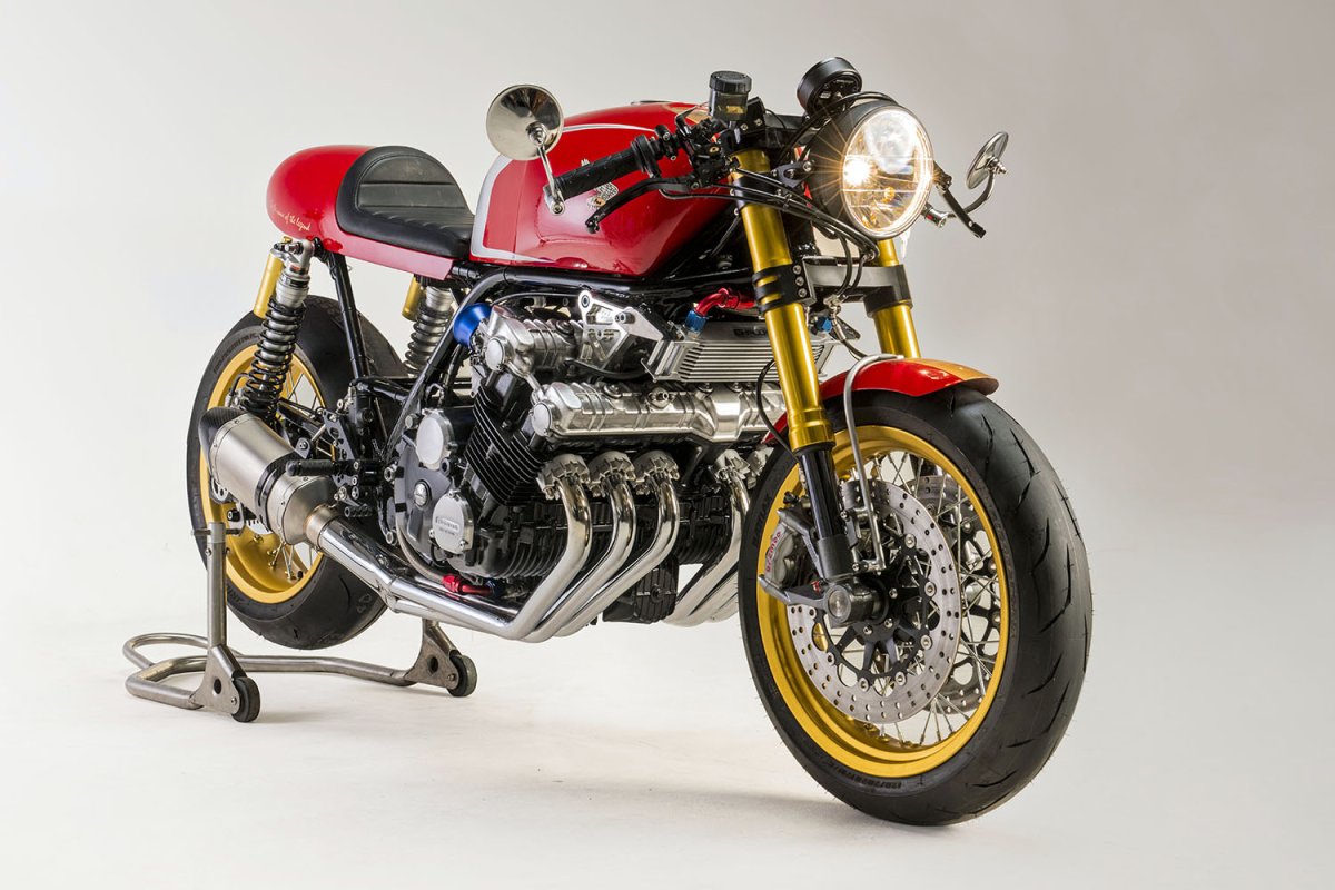 Шестицилиндровая Honda CBX 1000
