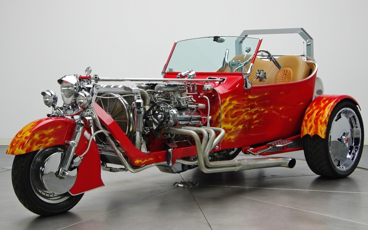 Трехколесный мотоцикл Урал