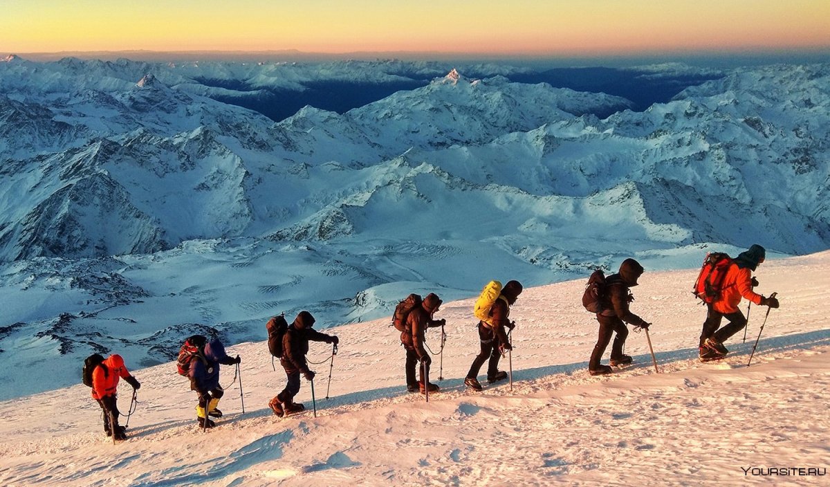 Elbrus Climbing: восхождение на Эльбрус