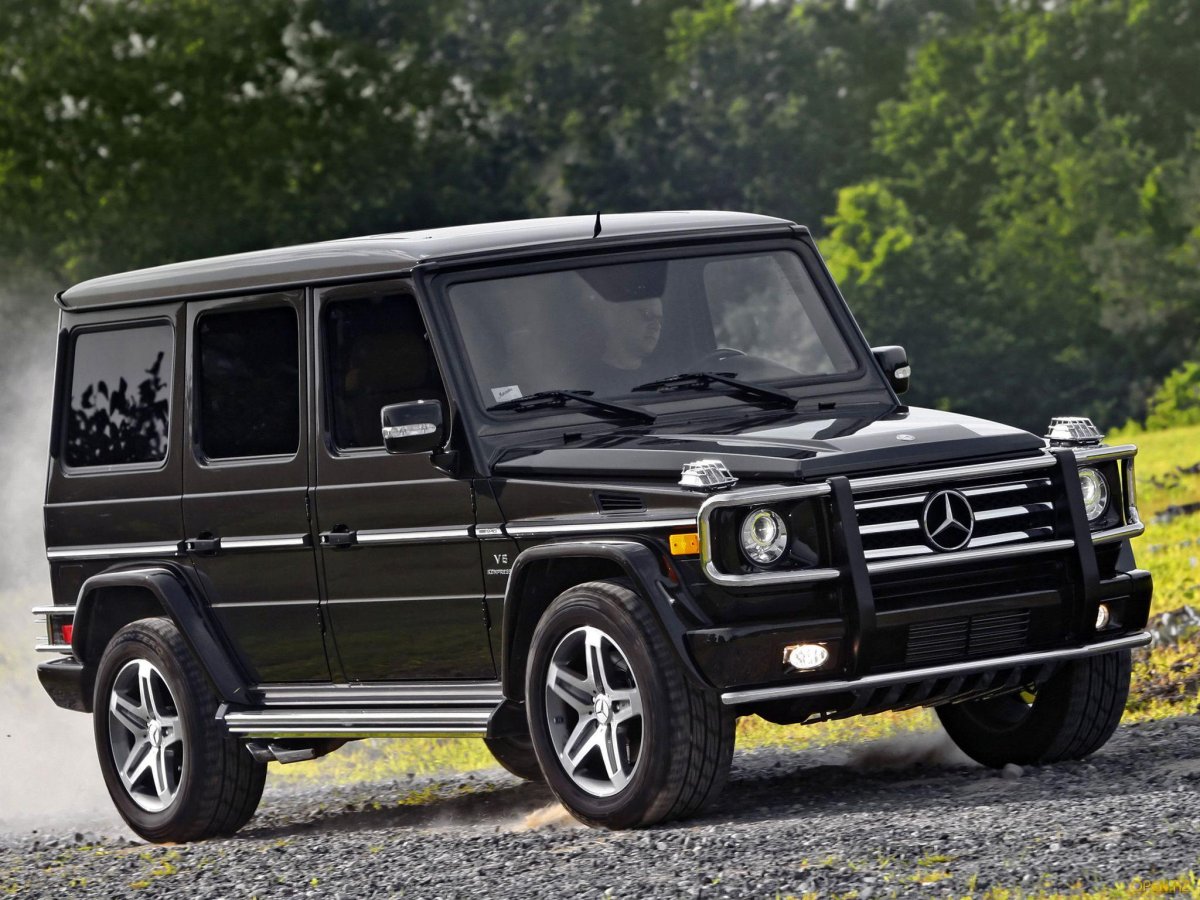 Мерседес-Бенц джип g55 AMG