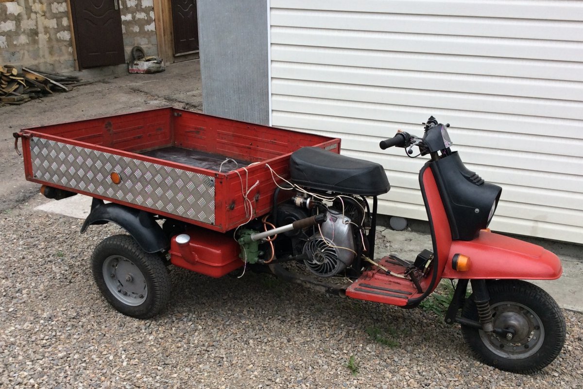 Мотороллер «муравей-2 01»