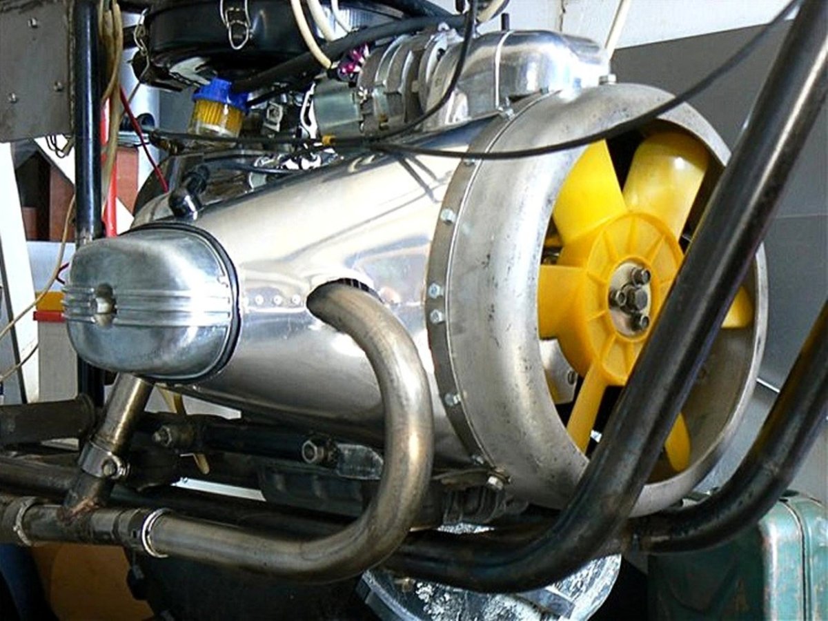 Мотоцикл Урал с водяным охлаждением