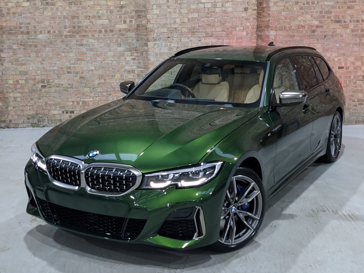 BMW m340 зеленая
