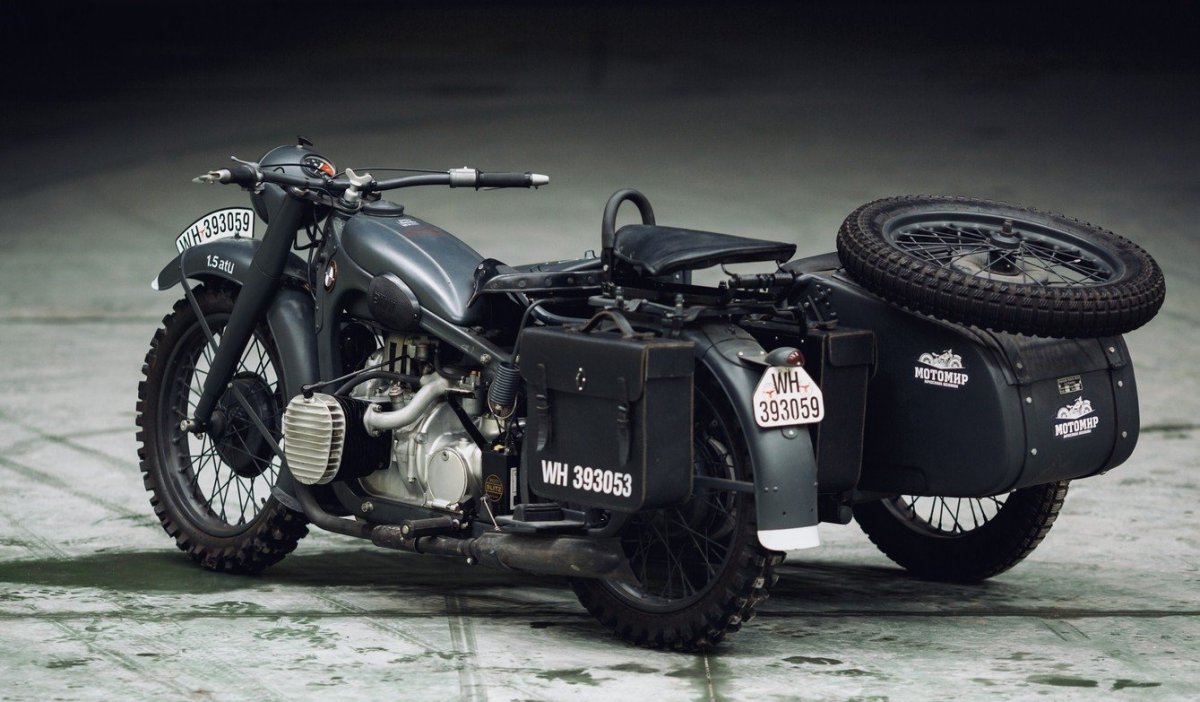 Мотоцикл BMW r12 вермахта