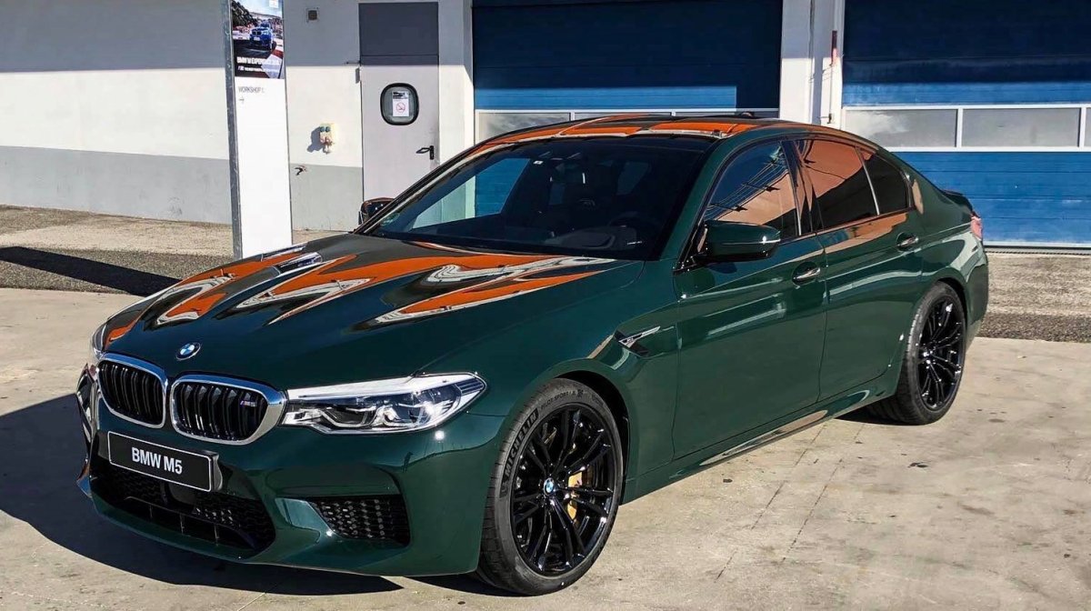 BMW m5 f90 Green