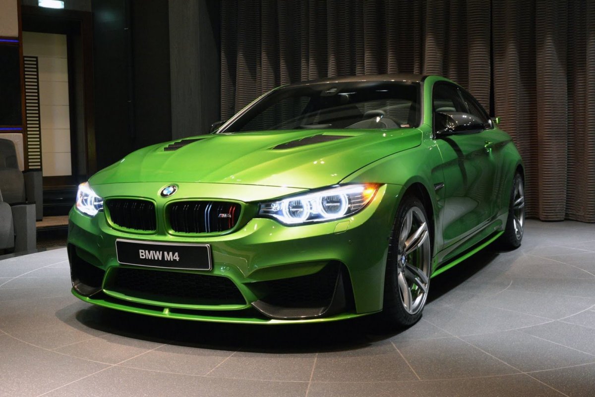 BMW 4 Coupe Green